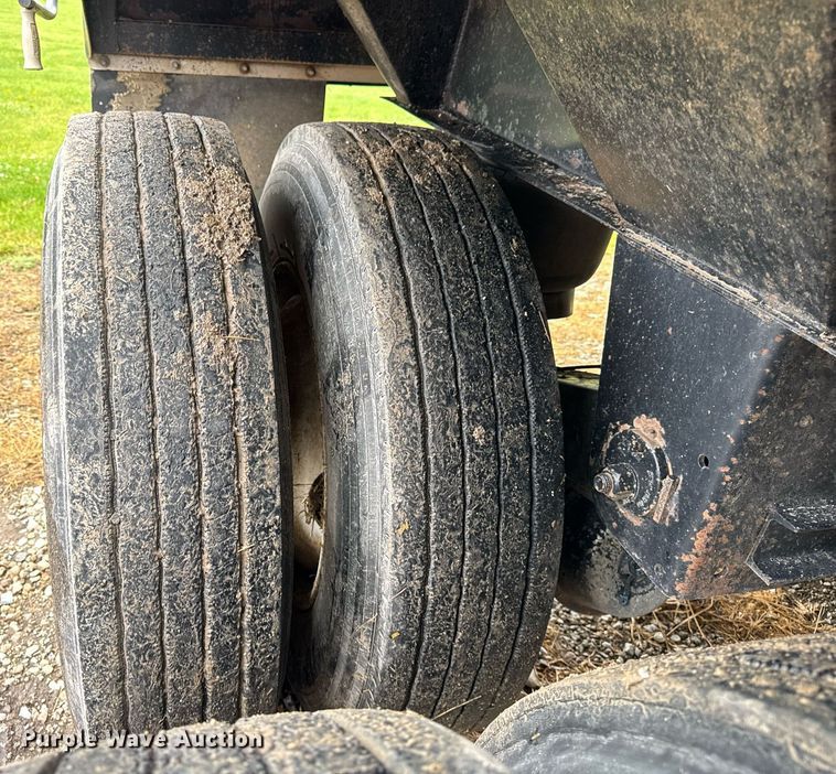 image for item DH9992 2014 Aulick 4270542 live bottom trailer