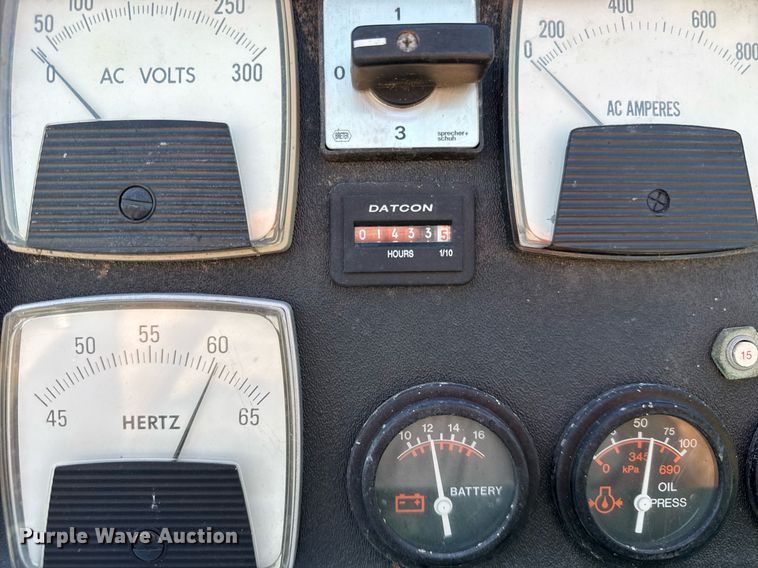 image for item DJ9677 1995 John Deere Leroy Somer generator