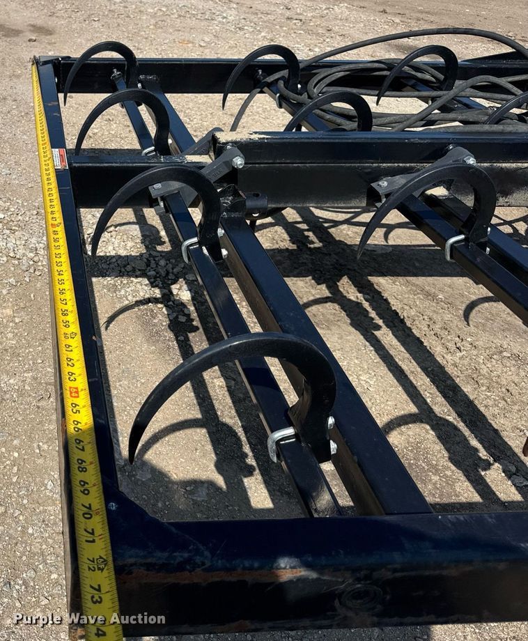 image for item DJ9678 Kuhns 408F bale accumulator grapple