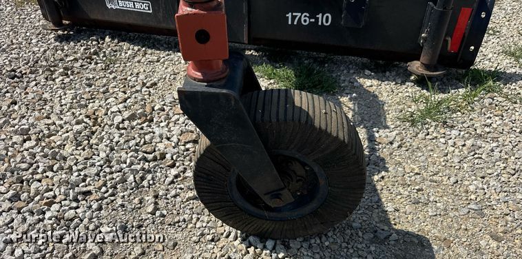 image for item DJ9679 Bush Hog 176-10 three point blade