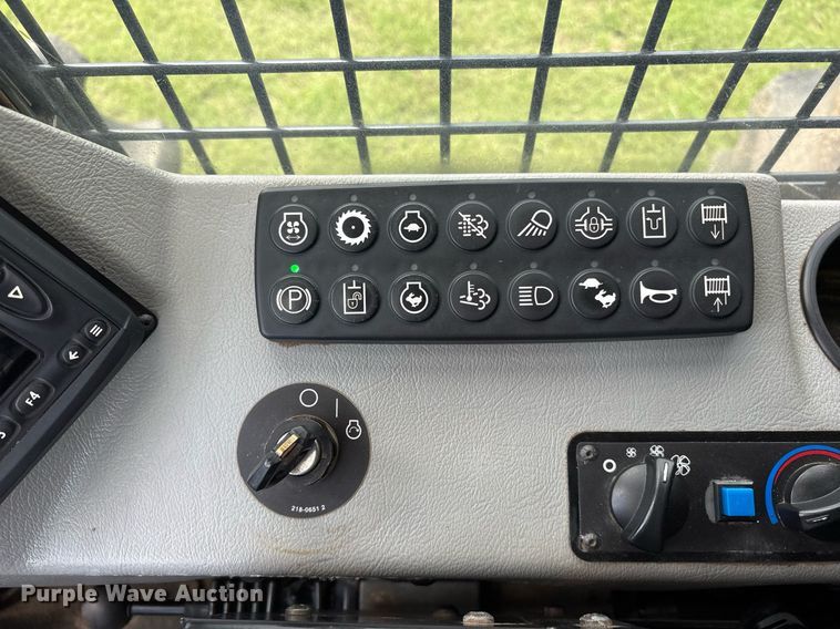 image for item DM1953 2015 Caterpillar-Prentice  2864C mulcher