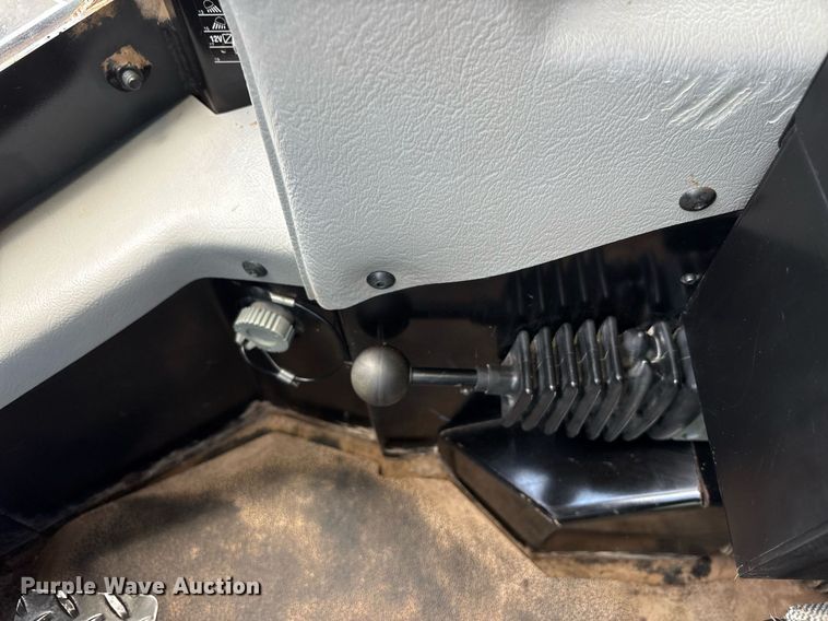 image for item DM1953 2015 Caterpillar-Prentice  2864C mulcher