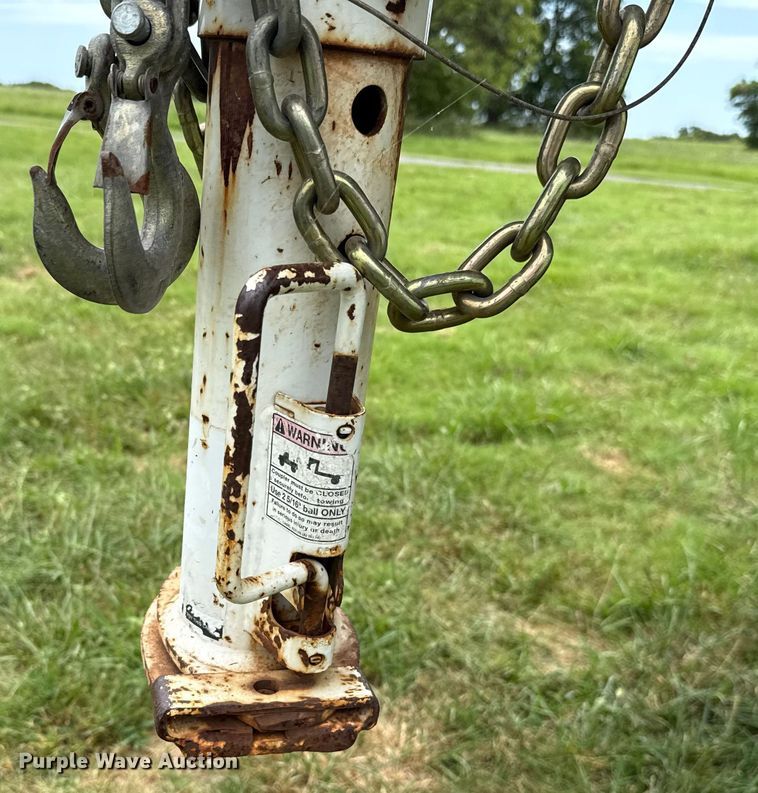 image for item DO7193 2015 Bison Coach Trail Hand livestock trailer