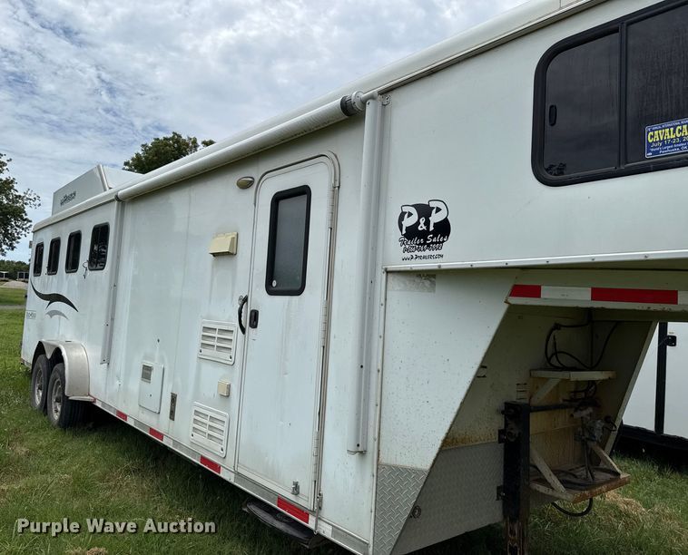 image for item DO7193 2015 Bison Coach Trail Hand livestock trailer
