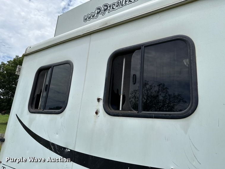 image for item DO7193 2015 Bison Coach Trail Hand livestock trailer