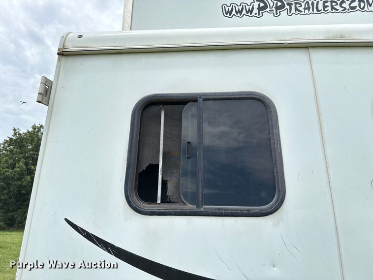 image for item DO7193 2015 Bison Coach Trail Hand livestock trailer