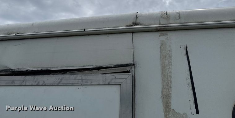 image for item DO7193 2015 Bison Coach Trail Hand livestock trailer