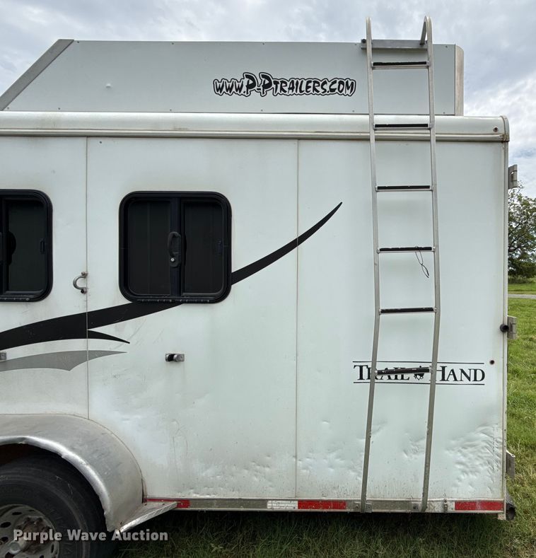 image for item DO7193 2015 Bison Coach Trail Hand livestock trailer