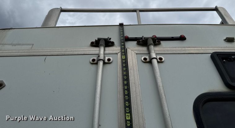 image for item DO7193 2015 Bison Coach Trail Hand livestock trailer