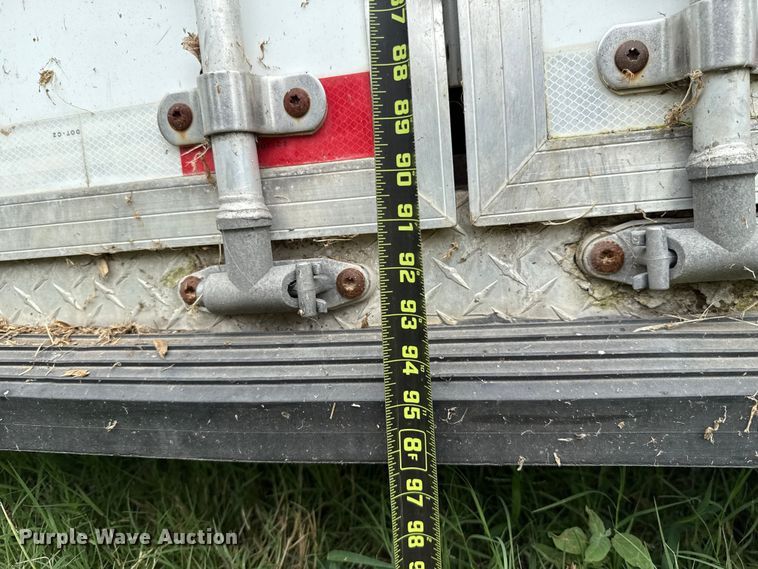 image for item DO7193 2015 Bison Coach Trail Hand livestock trailer