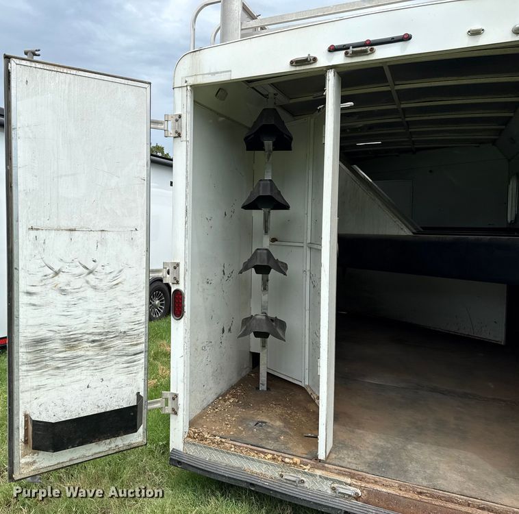 image for item DO7193 2015 Bison Coach Trail Hand livestock trailer