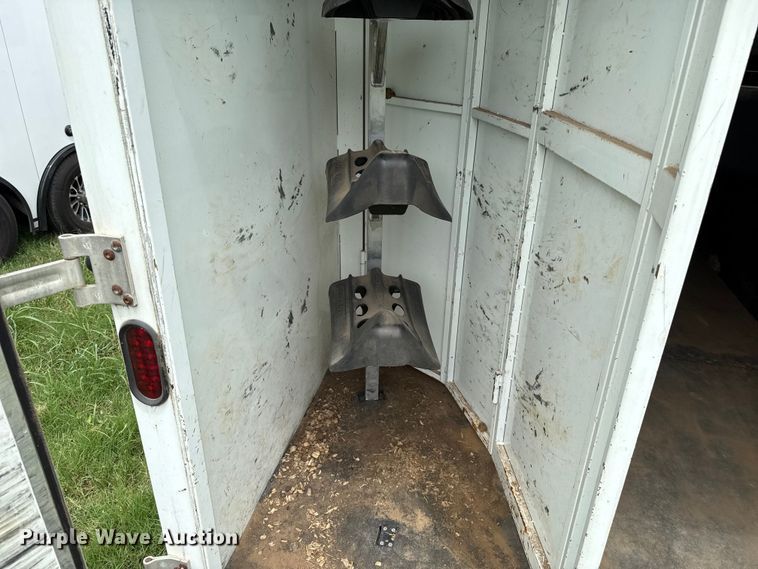 image for item DO7193 2015 Bison Coach Trail Hand livestock trailer