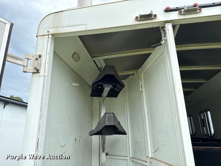 image for item DO7193 2015 Bison Coach Trail Hand livestock trailer