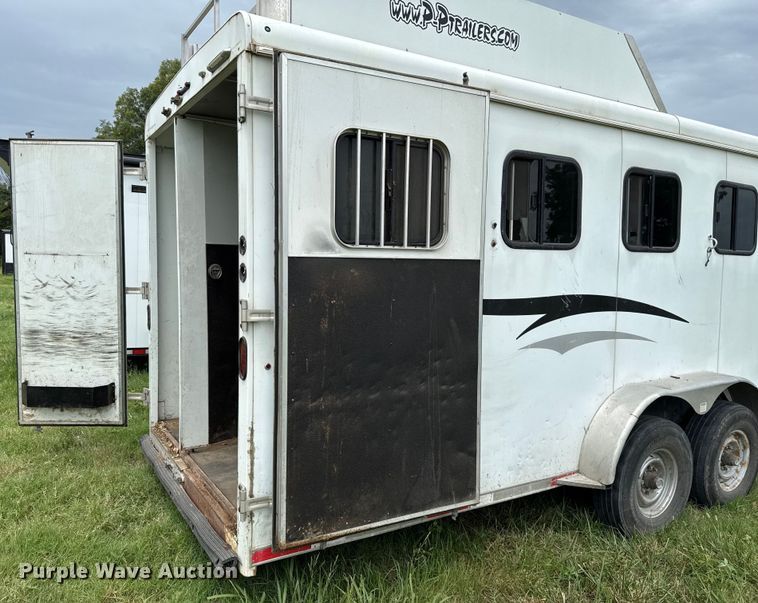 image for item DO7193 2015 Bison Coach Trail Hand livestock trailer