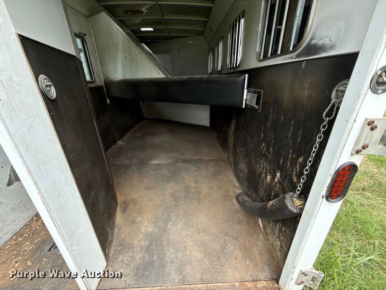 image for item DO7193 2015 Bison Coach Trail Hand livestock trailer