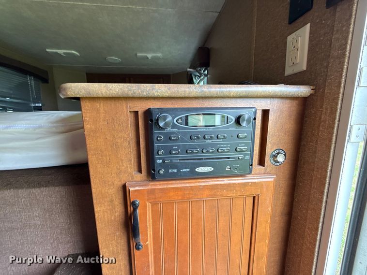 image for item DO7193 2015 Bison Coach Trail Hand livestock trailer