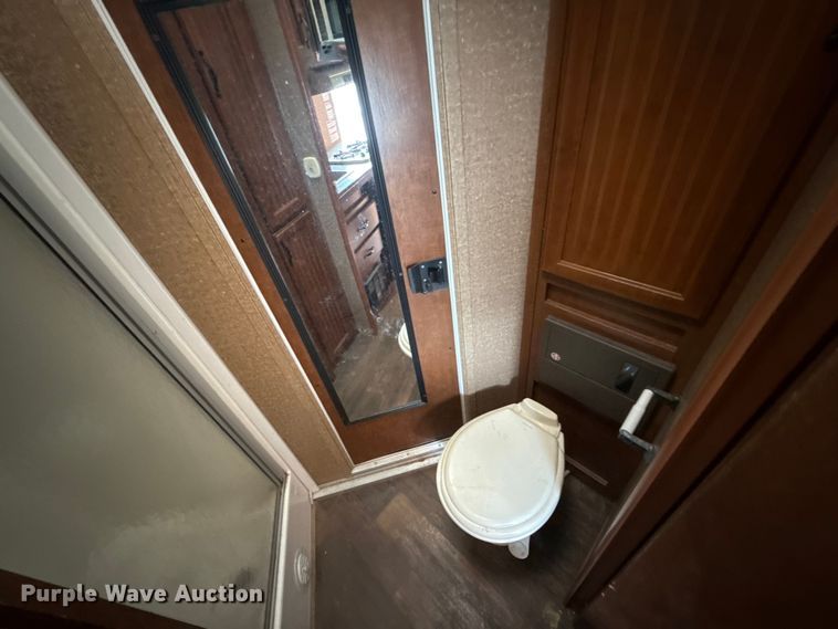 image for item DO7193 2015 Bison Coach Trail Hand livestock trailer