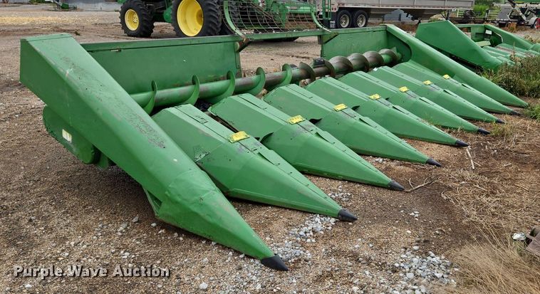 image for item DR3886 (2) John Deere corn heads