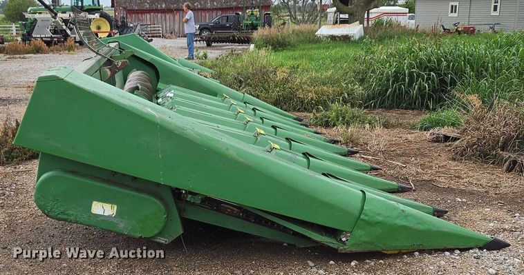 image for item DR3886 (2) John Deere corn heads