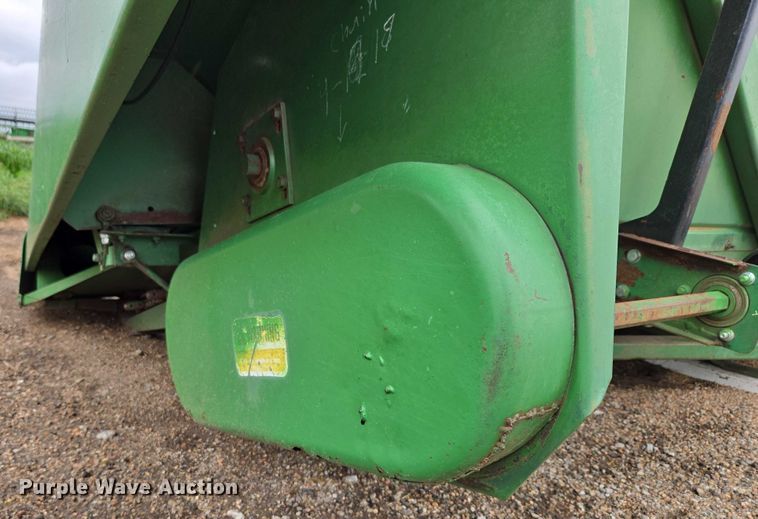 image for item DR3886 (2) John Deere corn heads