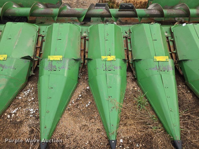 image for item DR3886 (2) John Deere corn heads