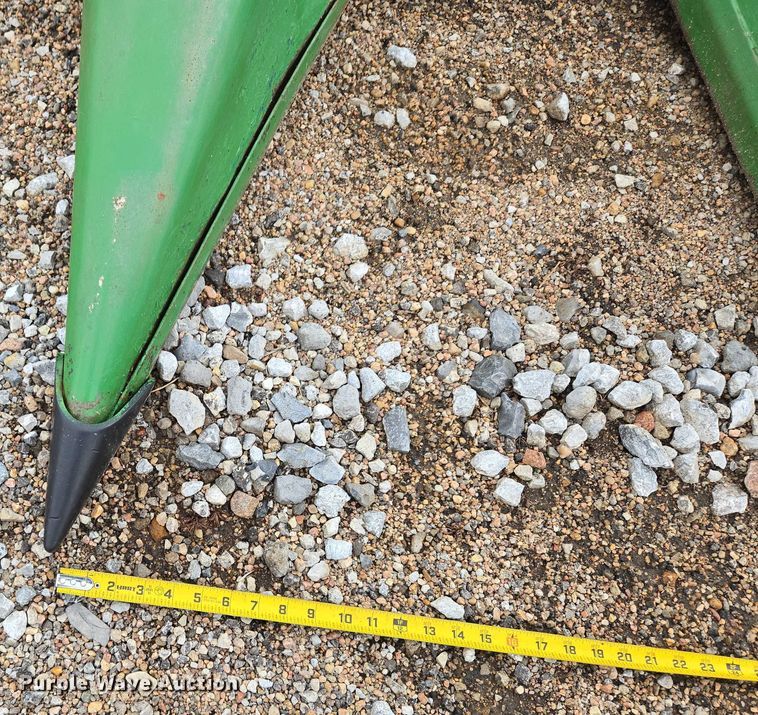 image for item DR3886 (2) John Deere corn heads