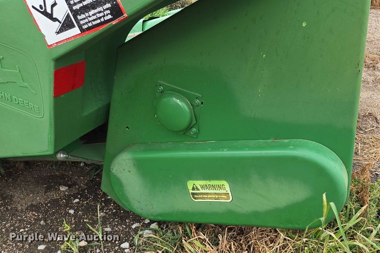 image for item DR3886 (2) John Deere corn heads