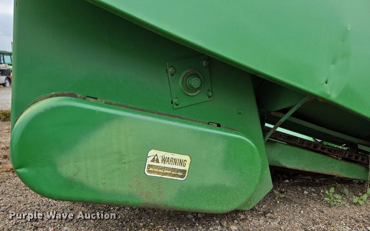 image for item DR3886 (2) John Deere corn heads