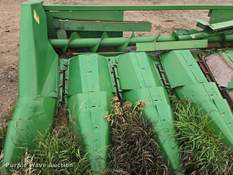image for item DR3886 (2) John Deere corn heads