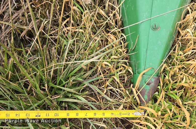 image for item DR3886 (2) John Deere corn heads