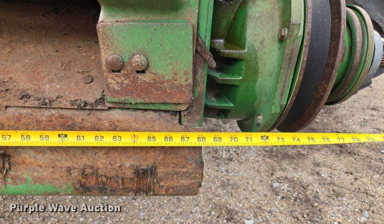 image for item DR3887 1998 John Deere 9610 Maximizer  RWA combine