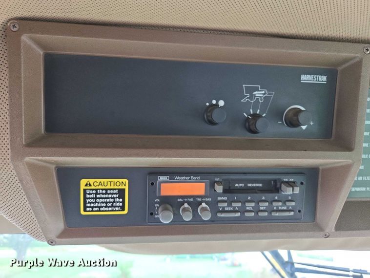 image for item DR3887 1998 John Deere 9610 Maximizer  RWA combine