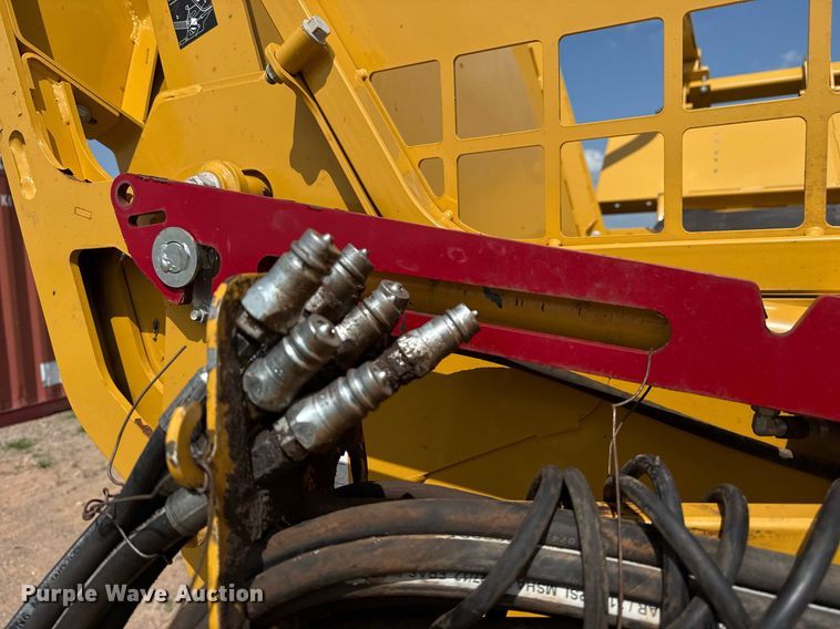 image for item DS3826 2022 Vermeer BPX9010 bale processor