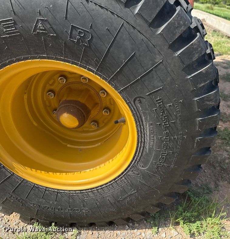 image for item DS3826 2022 Vermeer BPX9010 bale processor