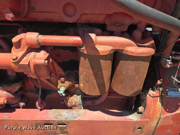 image for item DT4960 1968 International Harvester Farmall 856D tractor