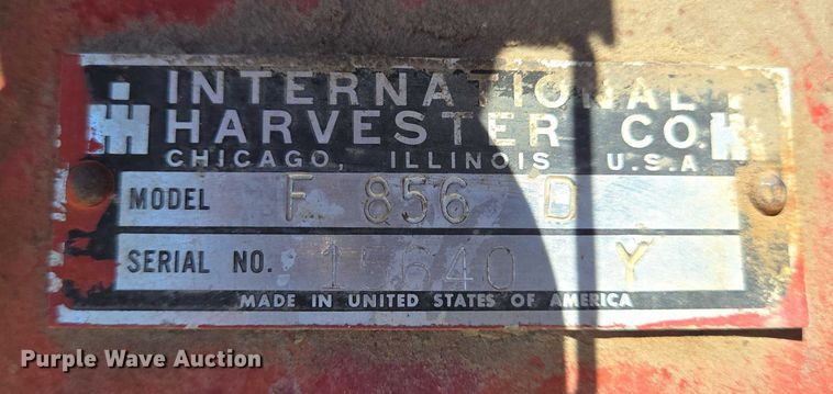 image for item DT4960 1968 International Harvester Farmall 856D tractor