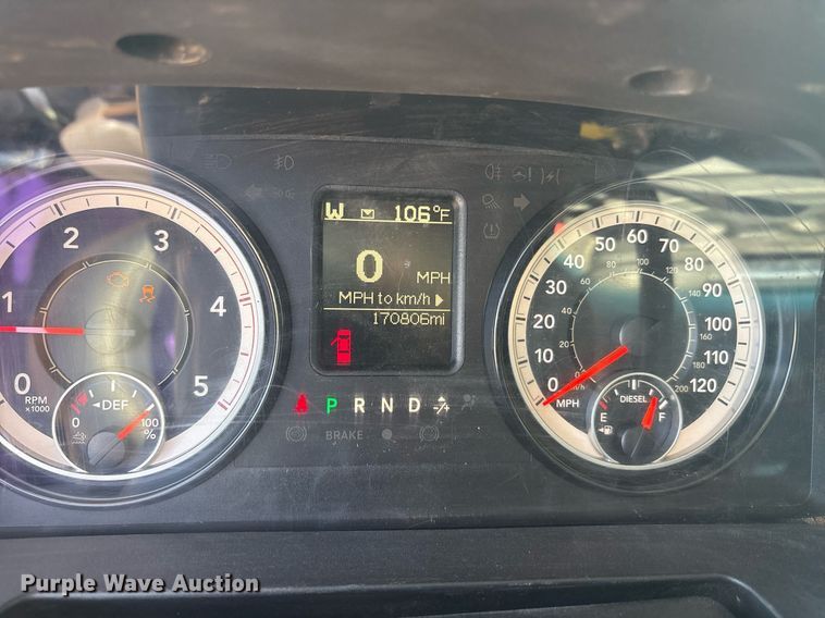 image for item DT6681 2018 Dodge Ram 3500 bale bed pickup truck