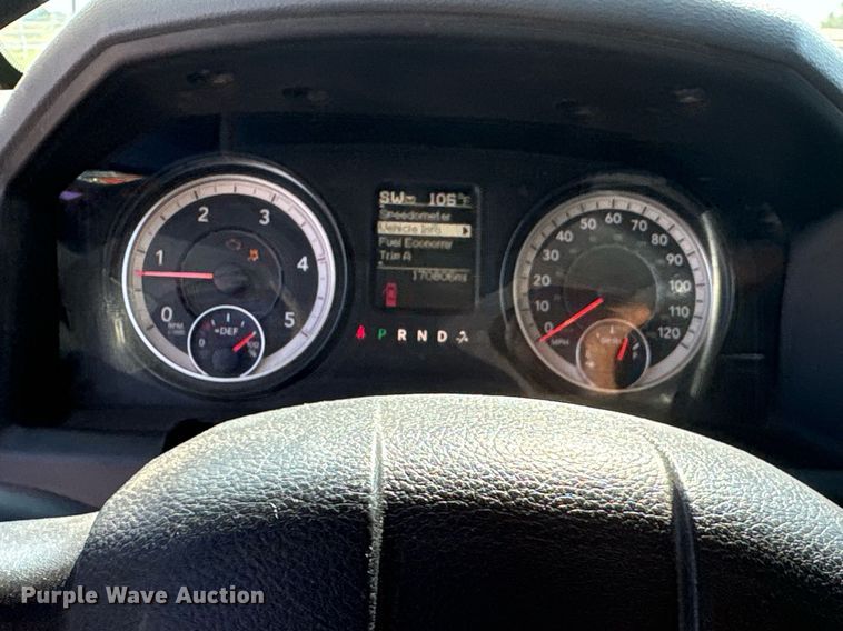 image for item DT6681 2018 Dodge Ram 3500 bale bed pickup truck