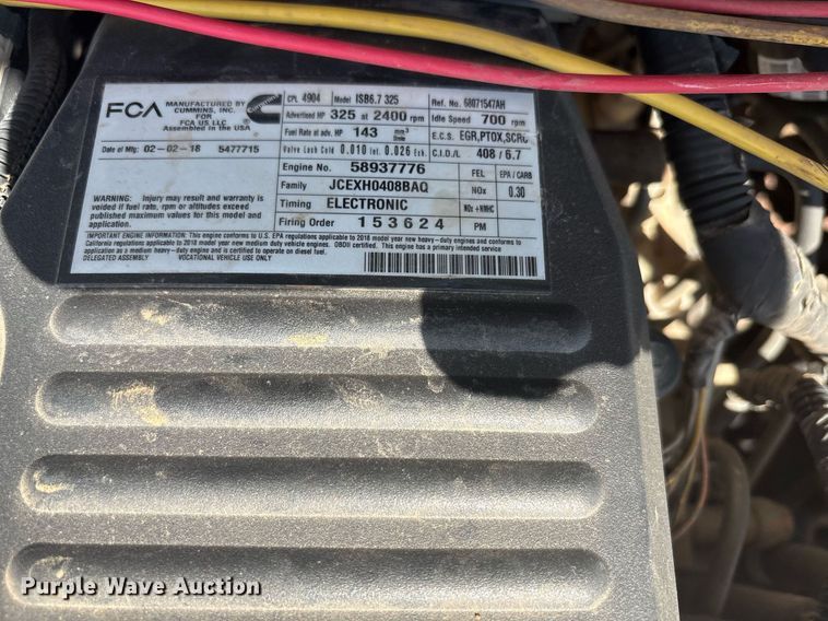 image for item DT6681 2018 Dodge Ram 3500 bale bed pickup truck