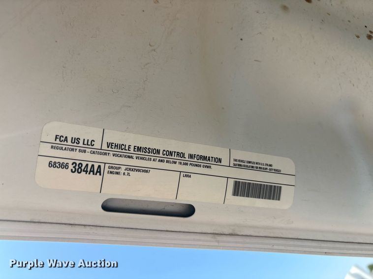 image for item DT6681 2018 Dodge Ram 3500 bale bed pickup truck