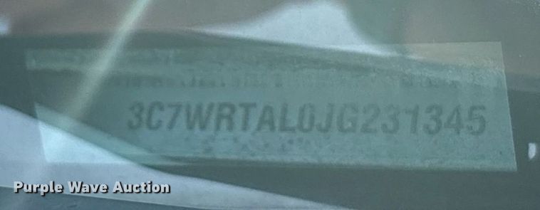 image for item DT6681 2018 Dodge Ram 3500 bale bed pickup truck