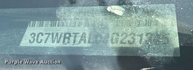 image for item DT6681 2018 Dodge Ram 3500 bale bed pickup truck