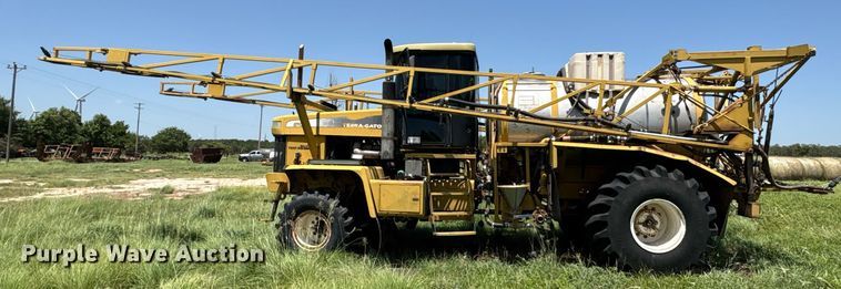image for item DT6685 2005 Ag-Chemical Terra-gator 8104 sprayer