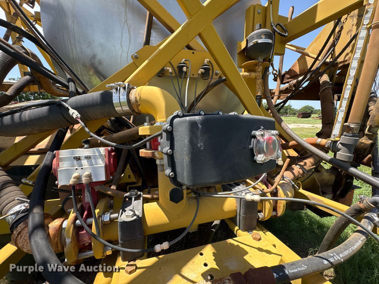 image for item DT6685 2005 Ag-Chemical Terra-gator 8104 sprayer