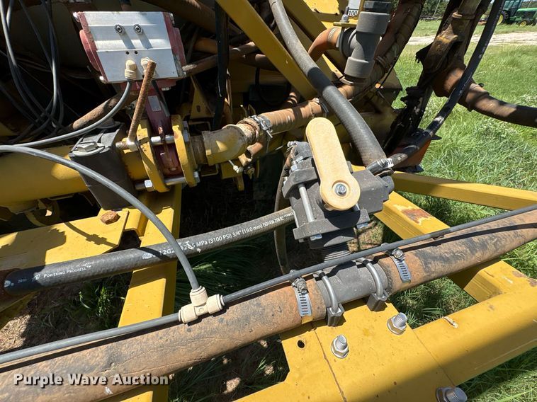 image for item DT6685 2005 Ag-Chemical Terra-gator 8104 sprayer