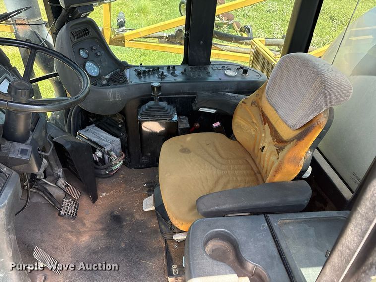 image for item DT6685 2005 Ag-Chemical Terra-gator 8104 sprayer