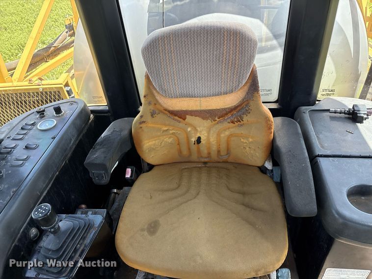 image for item DT6685 2005 Ag-Chemical Terra-gator 8104 sprayer