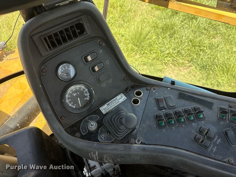 image for item DT6685 2005 Ag-Chemical Terra-gator 8104 sprayer