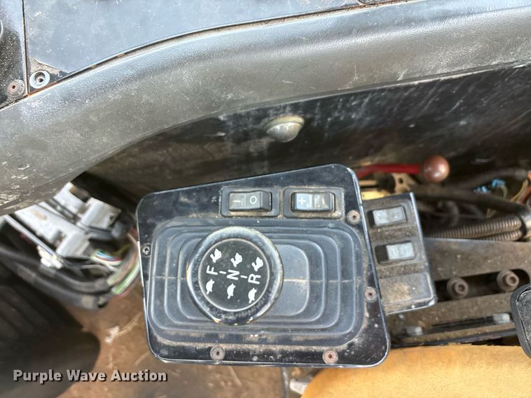 image for item DT6685 2005 Ag-Chemical Terra-gator 8104 sprayer