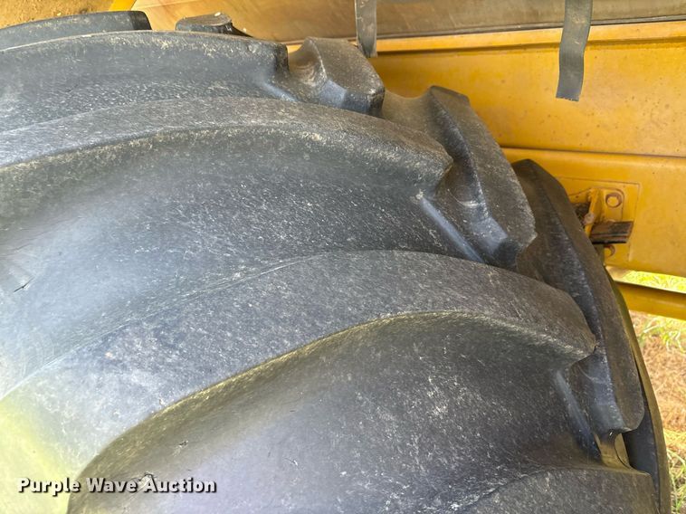 image for item DT6685 2005 Ag-Chemical Terra-gator 8104 sprayer